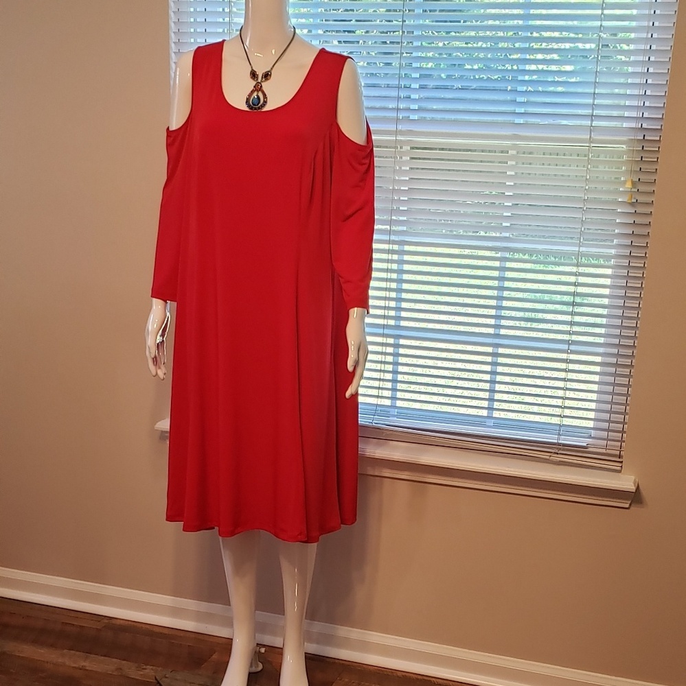 Susan Graver Red Cold Shoulder Dress Plus size  1X